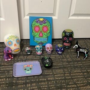 Colorful Skull Home Accent Set